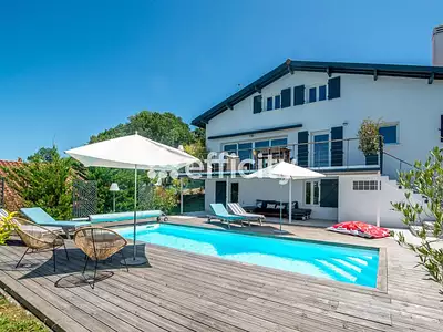 Maison, 145 m²
