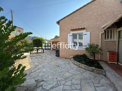 Maison, 98 m²