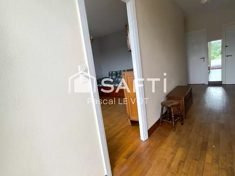Maison, 137 m²