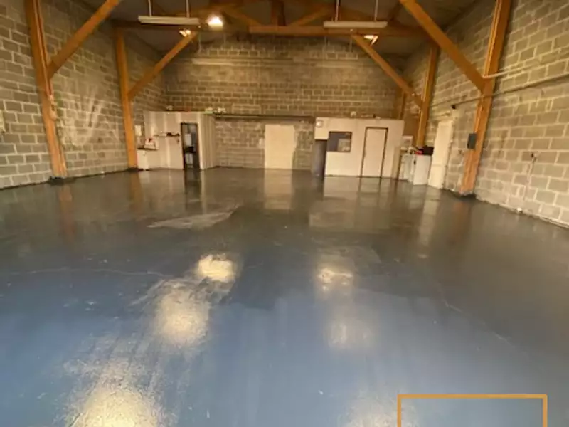 Divers, 400 m²