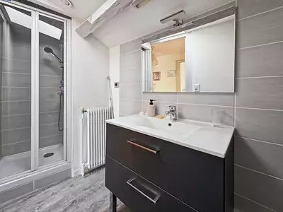 Maison, 235 m²
