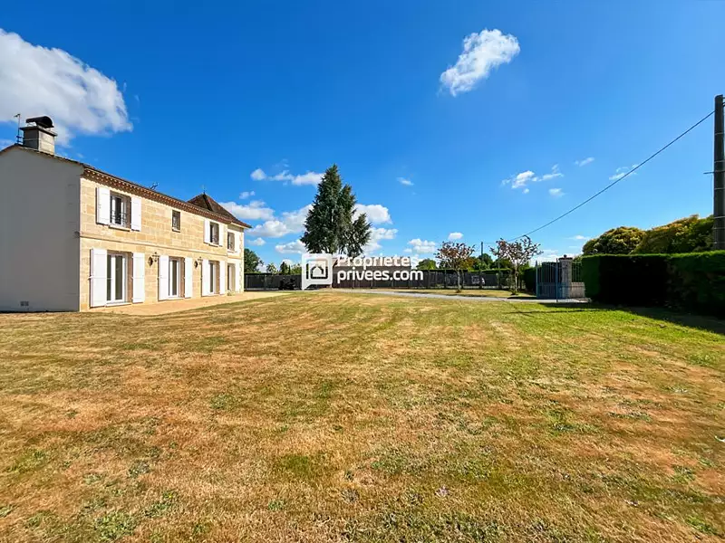 Maison, 177 m²