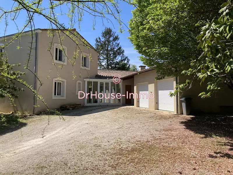 Maison, 280 m²