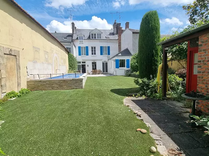 Maison, 250 m²