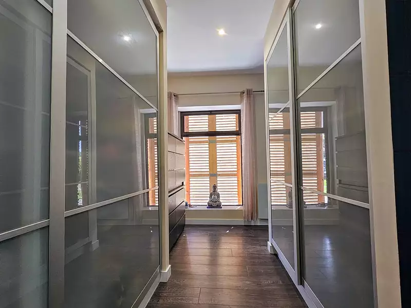Maison, 222 m²