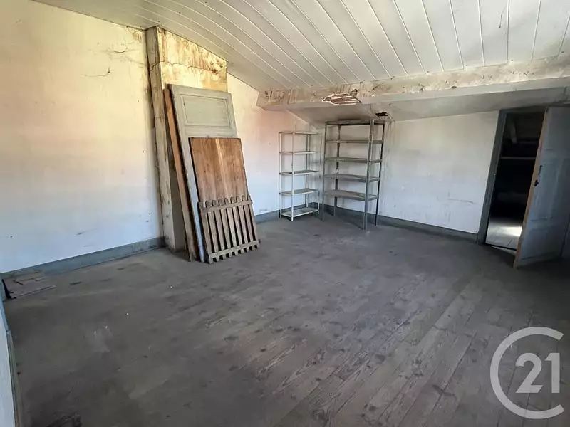 Maison, 180 m²