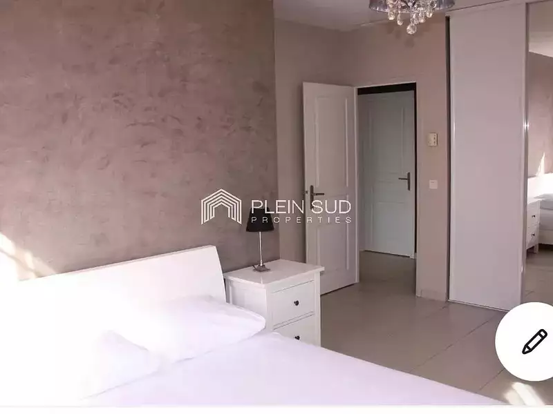 Maison, 270 m²
