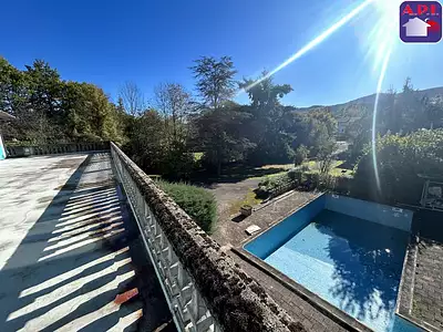 Maison, 235 m²