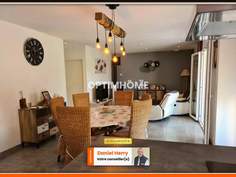 Maison, 116 m²