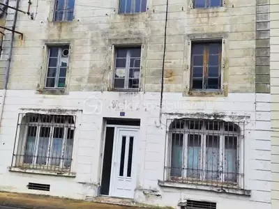 Maison, 180 m²