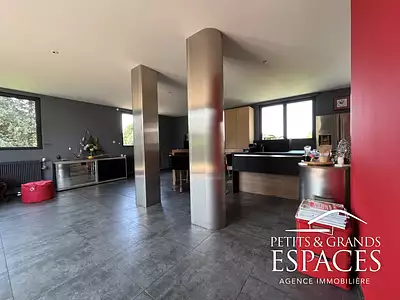 Maison, 167 m²