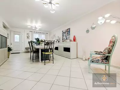 Maison, 118 m²