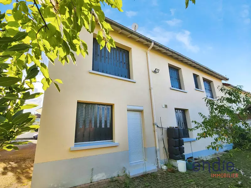 Maison, 159 m²