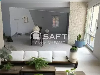 Maison, 180 m²