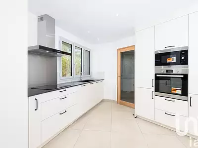 Maison, 145 m²