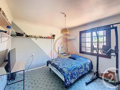 Maison, 179 m²