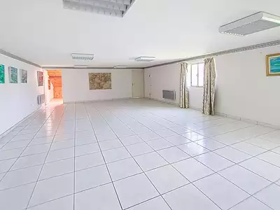 Maison, 300 m²