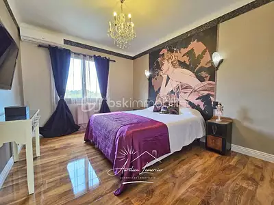 Maison, 200 m²