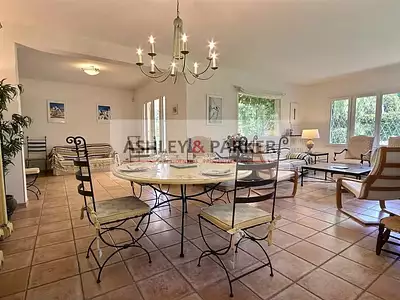 Maison, 182 m²