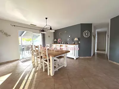 Maison, 140 m²