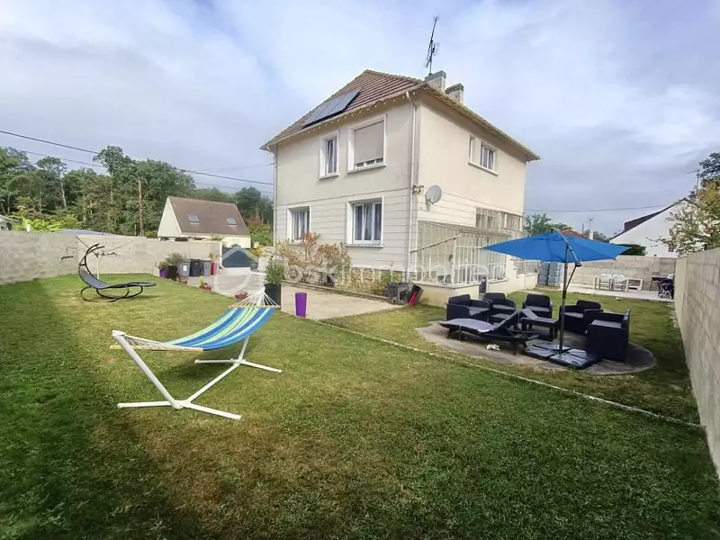 Maison, 180 m²