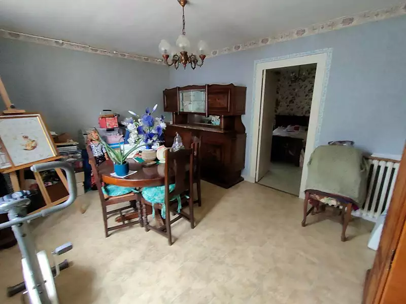 Maison, 196 m²