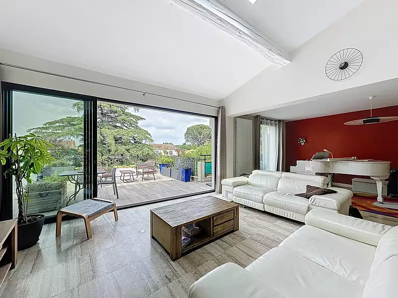 Maison, 390 m²
