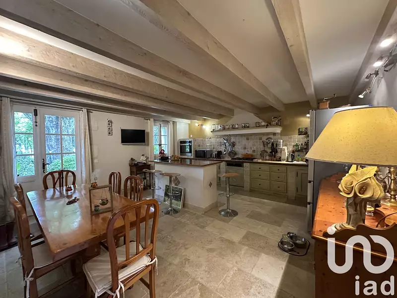 Maison, 243 m²