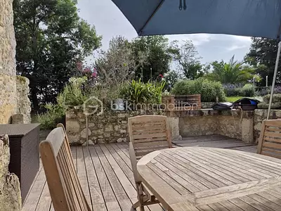 Maison, 170 m²
