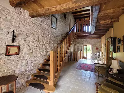 Maison, 234 m²