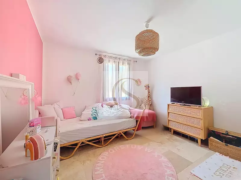 Maison, 180 m²