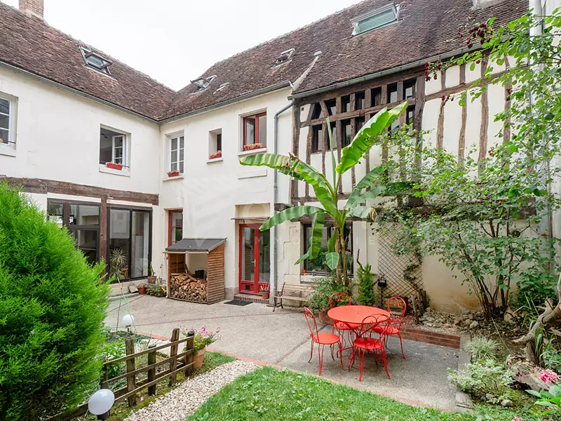 Maison, 266 m²