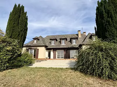 Maison, 230 m²