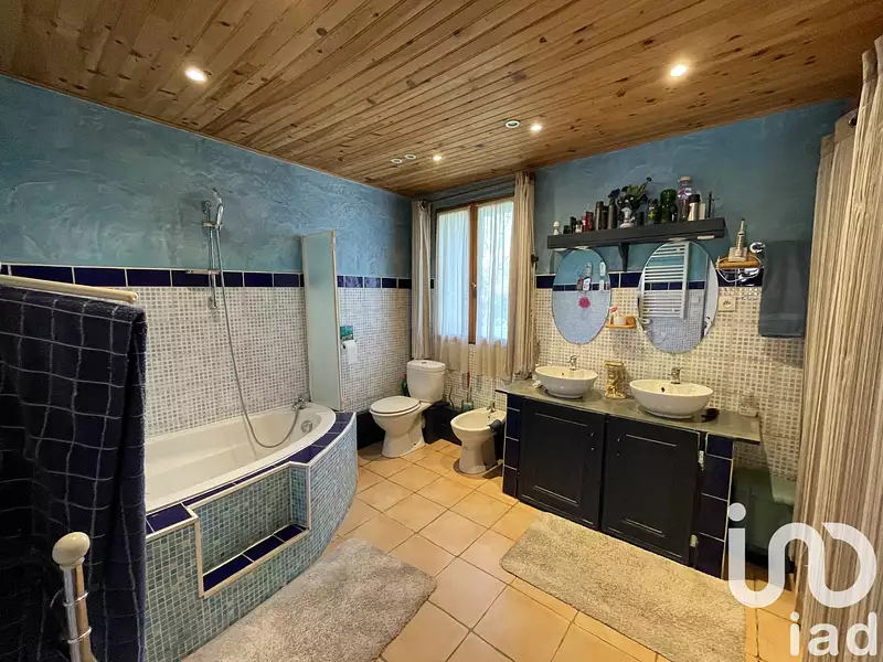 Maison, 174 m²