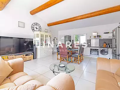 Maison, 77 m²