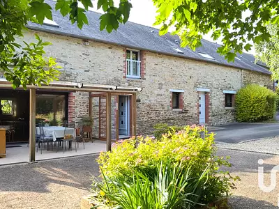 Maison, 210 m²