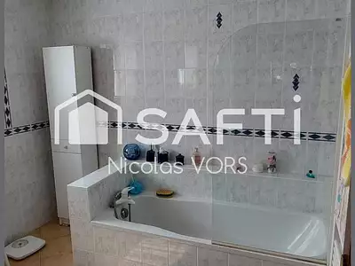 Maison, 175 m²