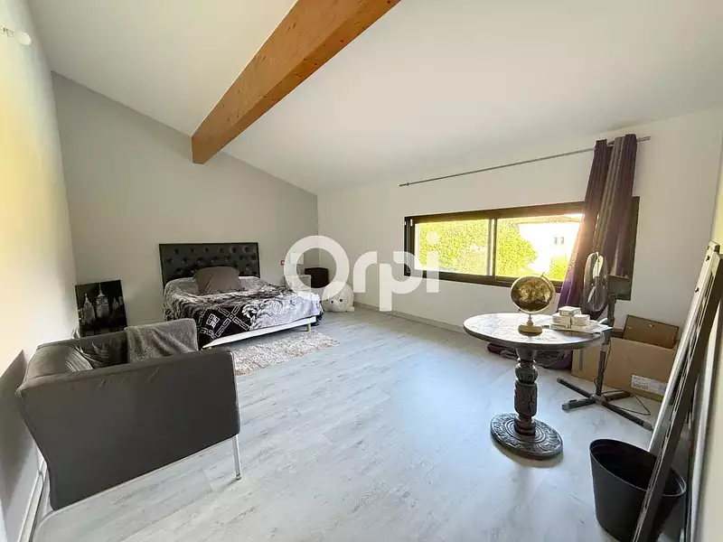 Maison, 290 m²