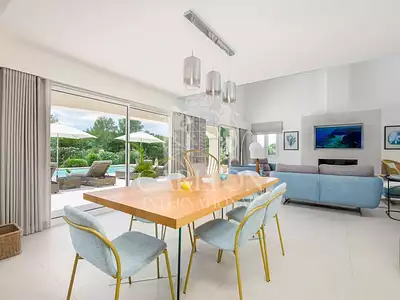 Maison, 187 m²