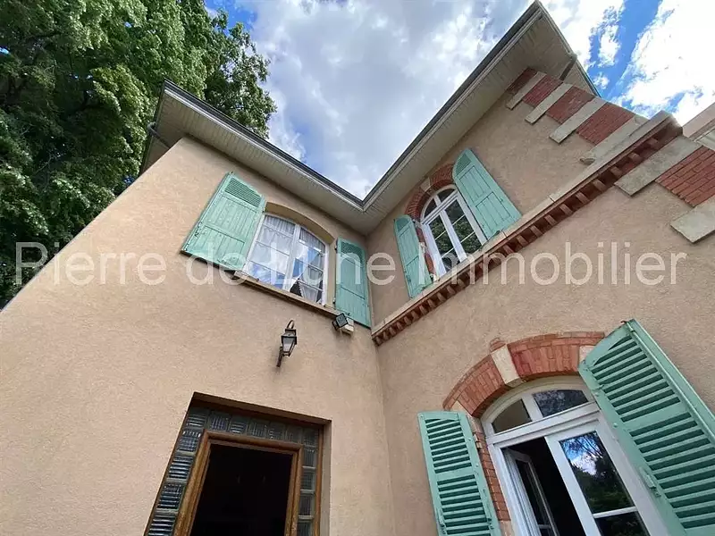Maison, 148 m²