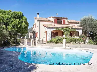 Maison, 170 m²