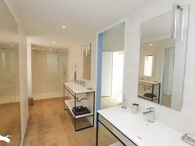Maison, 359 m²