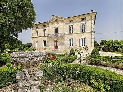 Maison, 531 m²