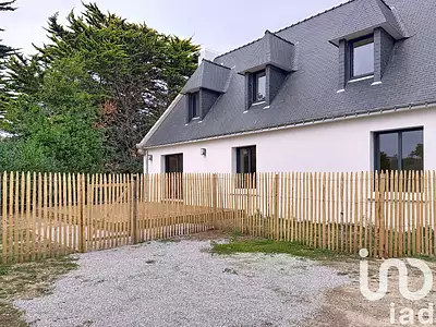 Maison, 166 m²