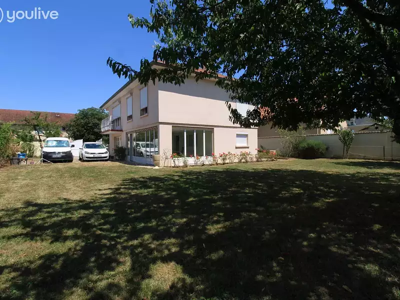 Maison, 160 m²