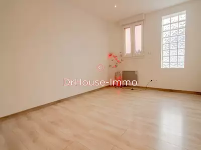 Maison, 250 m²