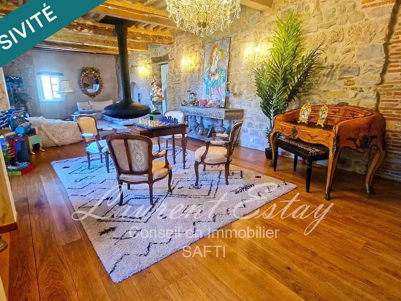 Maison, 220 m²