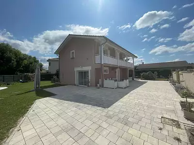 Maison, 160 m²