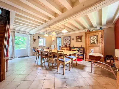 Maison, 250 m²