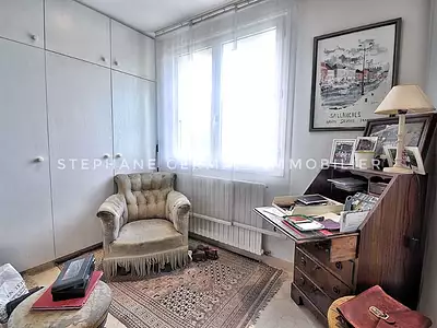 Maison, 225 m²